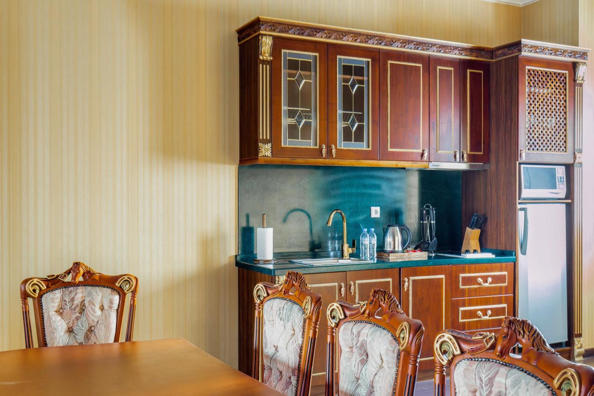 Darhan Boutique Hotel Tashkent Esterno foto
